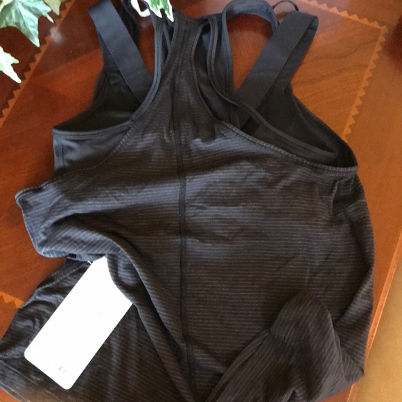 NWT Lululemon Black Tough It Out Tank - Picture 3 of 6